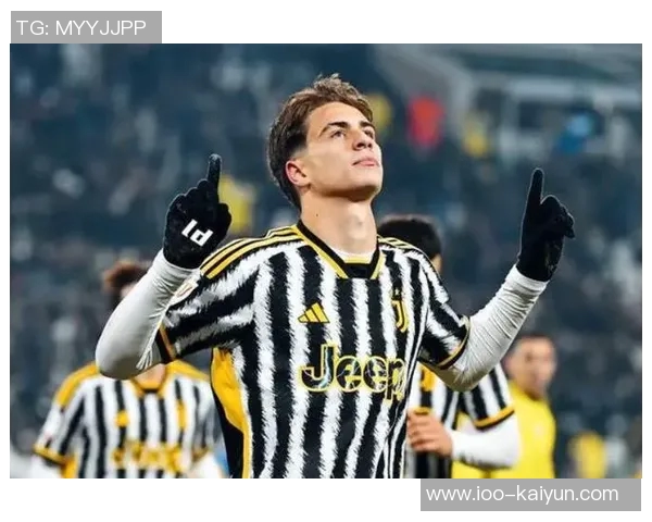 记者尤文本周与伊尔迪兹经纪人洽谈续约事宜力争达成一致意见 记者尤文本周与伊尔迪兹经纪人洽谈续约事宜力争达成一致意见