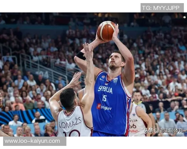 戈登表现抢眼16投7中贡献全队第二高23分并有6篮板4助攻及7罚球命中