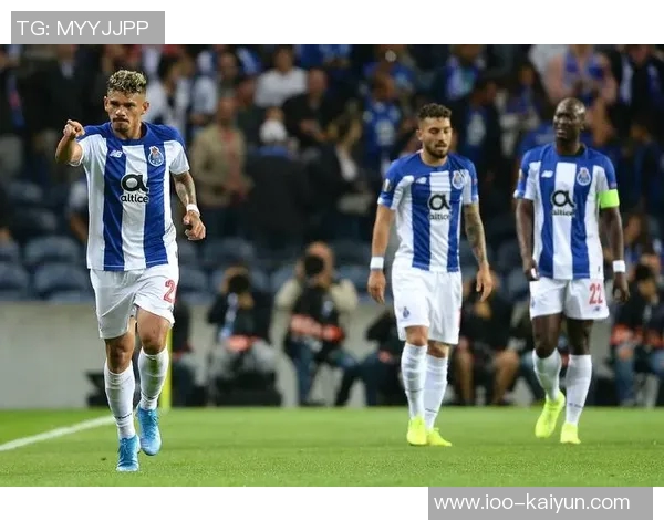 波尔图主帅对球队表现表示满意尽管对输球结果感到失望