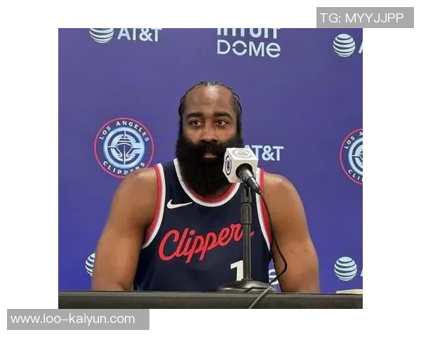 哈登状态堪忧关键时刻救场否则难逃失利命运 哈登状态堪忧关键时刻救场否则难逃失利命运