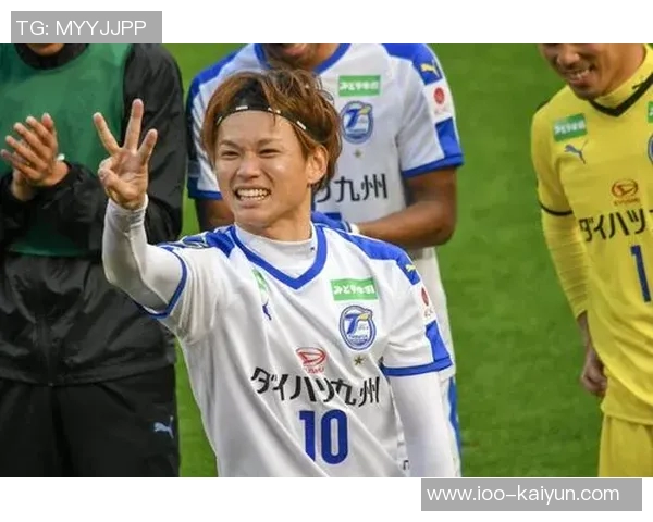 小川航基以11场10球创下日本国家队进球上双新纪录